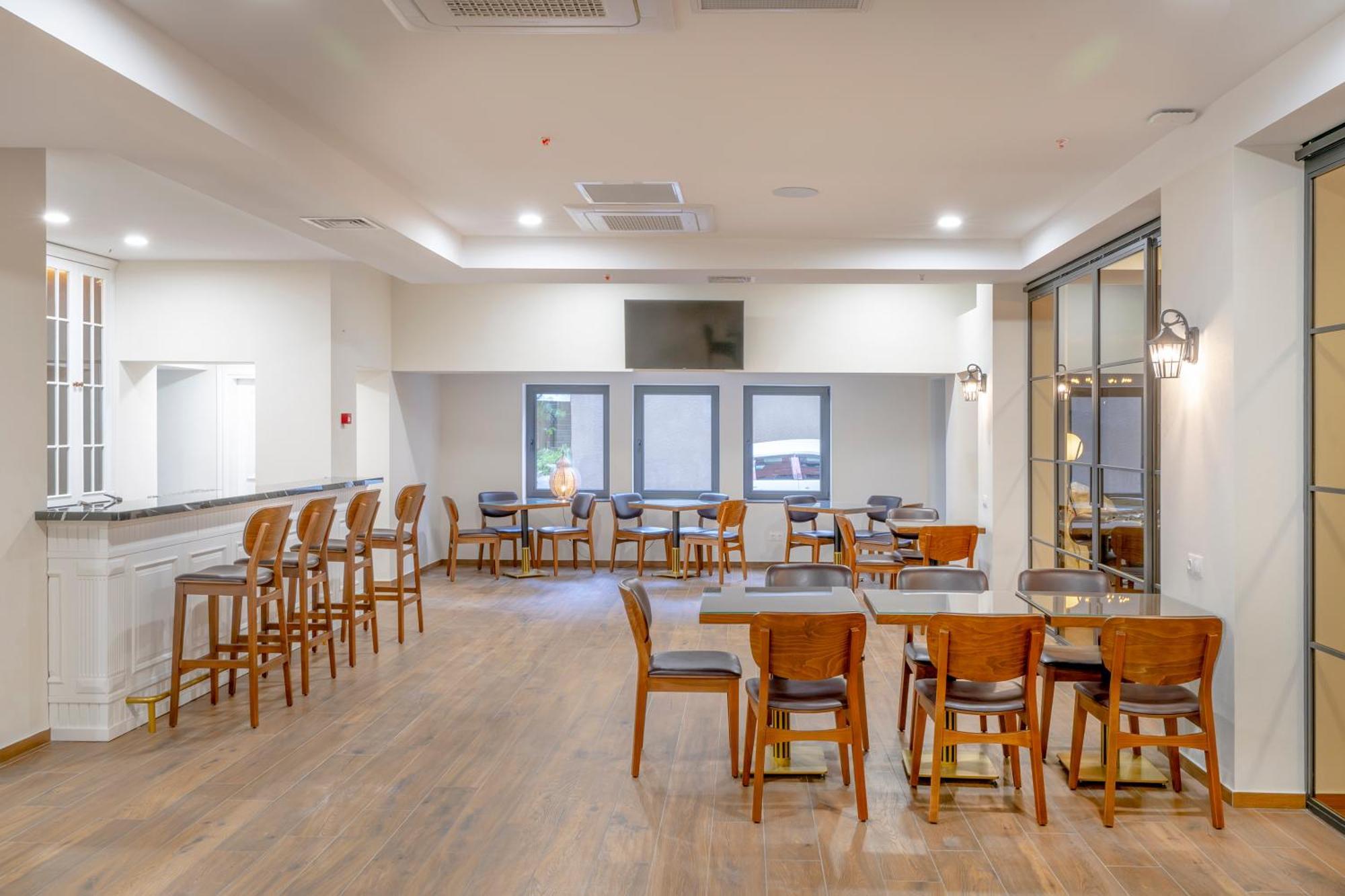 Iris Hotel Tbiliszi Kültér fotó