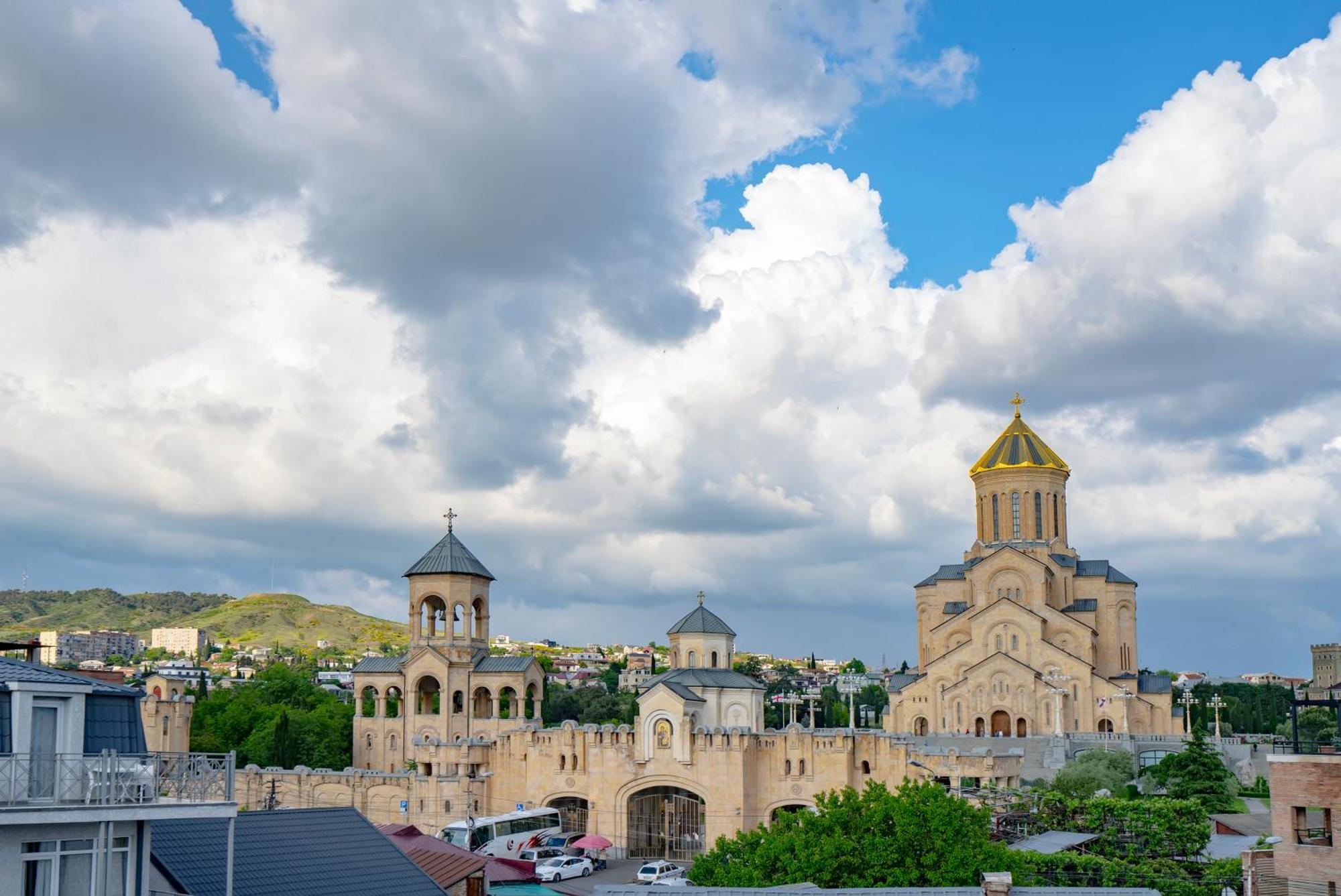 Iris Hotel Tbiliszi Kültér fotó