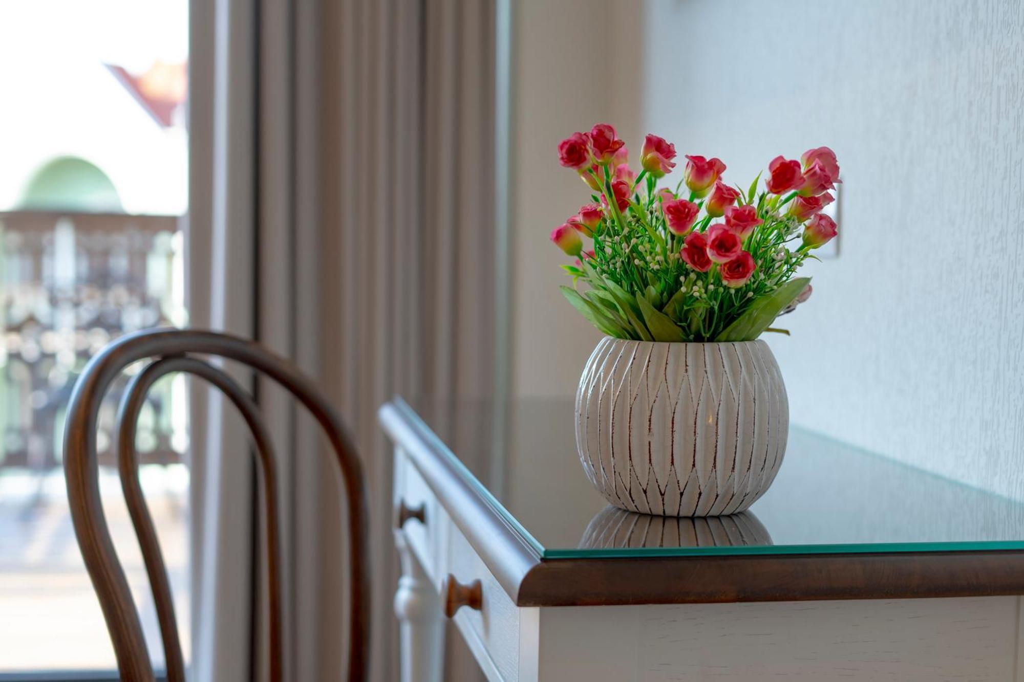 Iris Hotel Tbiliszi Kültér fotó