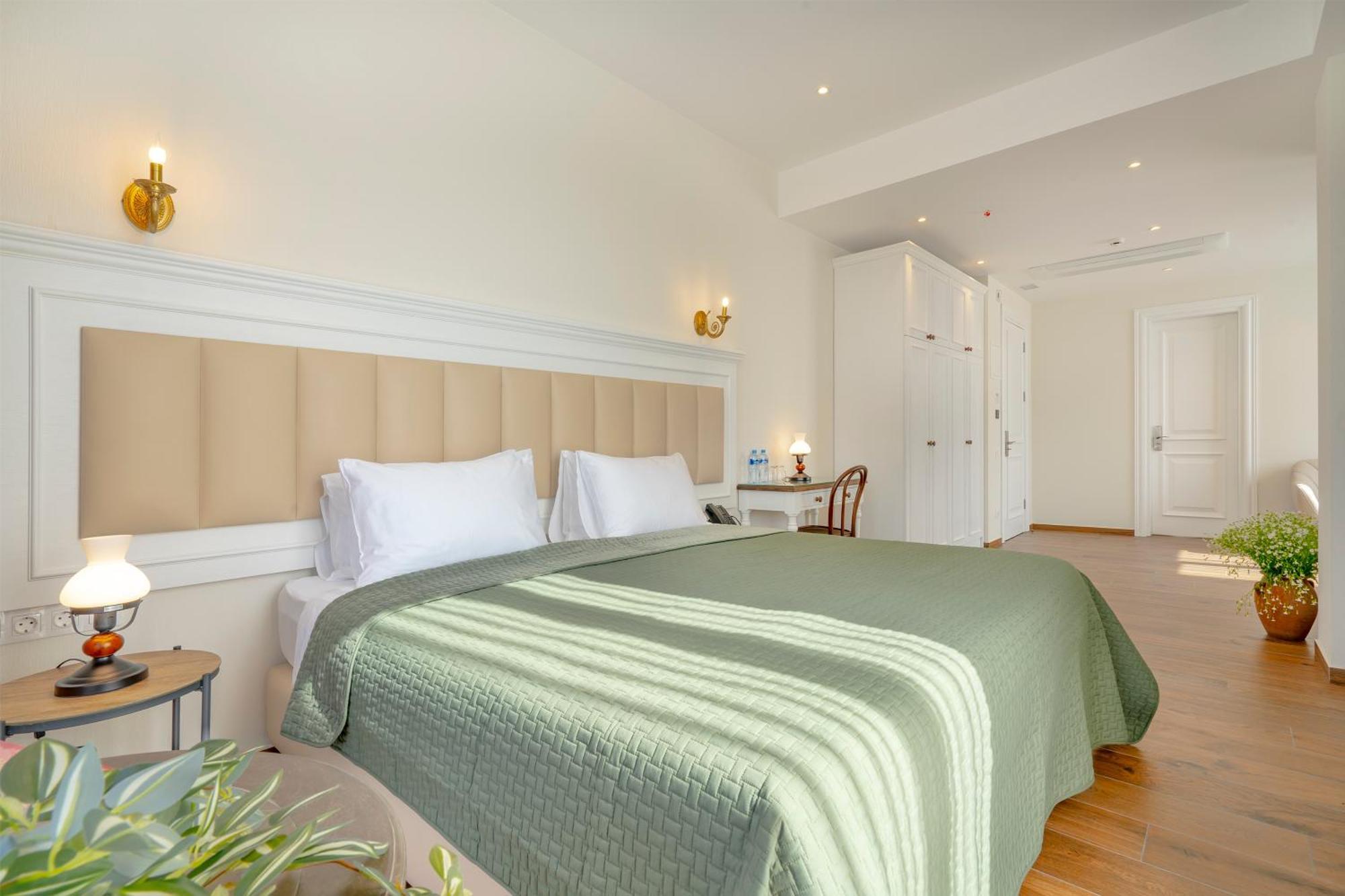 Iris Hotel Tbiliszi Kültér fotó